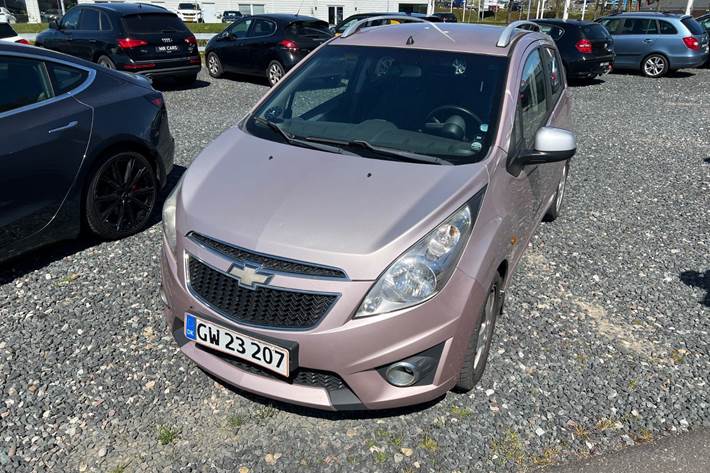 Grøn Chevrolet Spark fra 2012