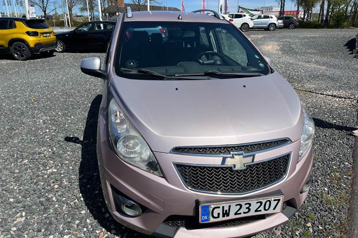Grøn Chevrolet Spark fra 2012