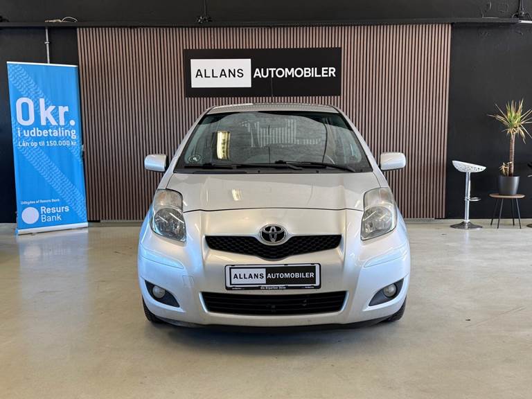 Toyota Yaris 1,4 D-4D T2