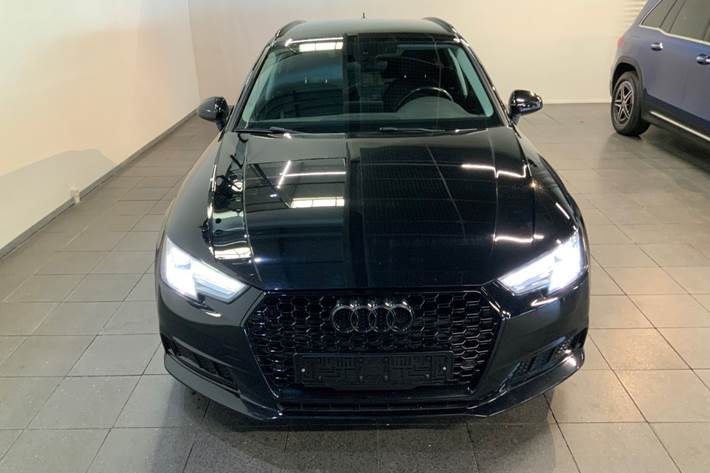 Sort Audi A4 fra 2017
