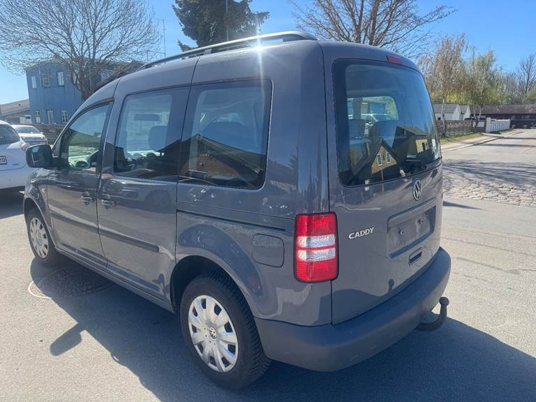 VW Caddy 1,2 TSi 85 Trendline 7prs