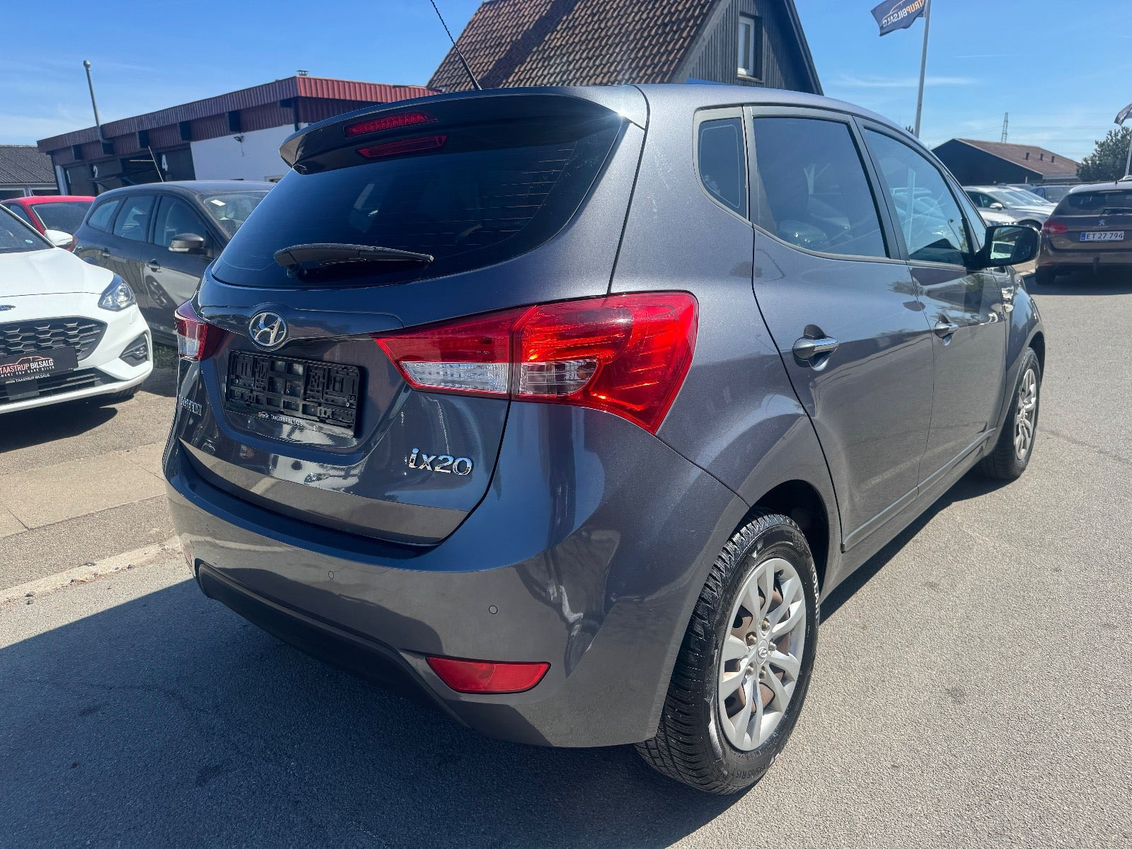 undefined Hyundai ix20 fra 2016 set udefra