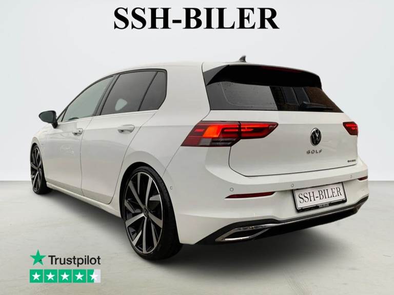 VW Golf VIII 1,4 eHybrid DSG