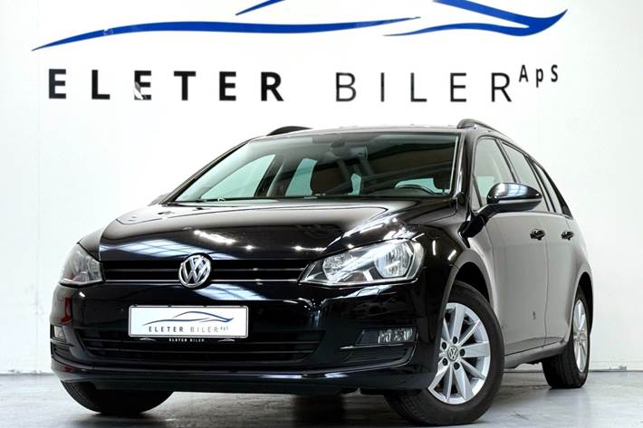Sort VW Golf VII fra 2016 set udefra