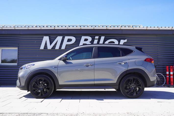 Grå Hyundai Tucson fra 2020