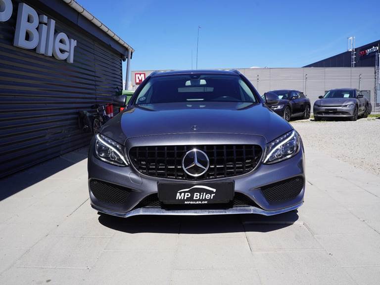Mercedes C220 d 2,2 AMG Line stc. aut.