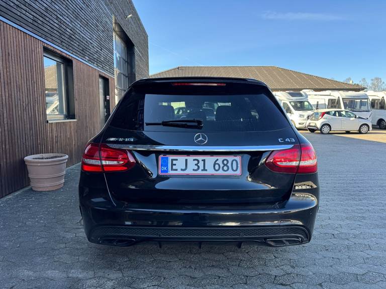 Mercedes C43 3,0 AMG stc. aut. 4Matic
