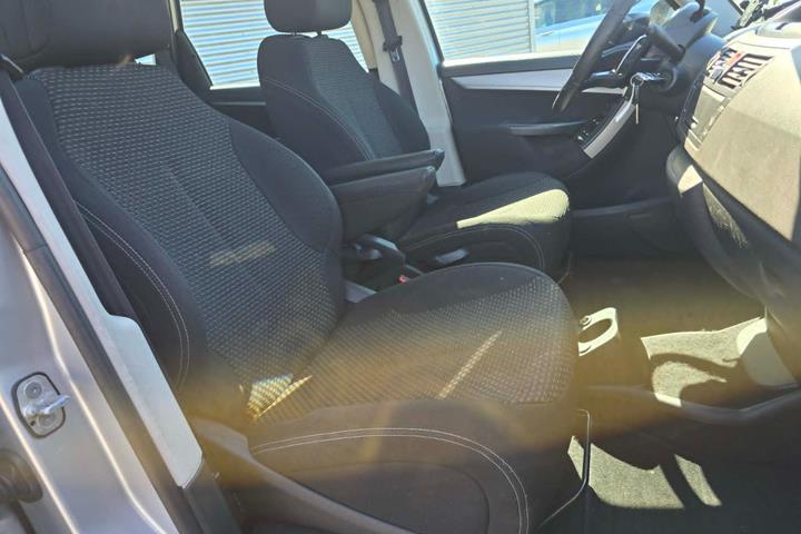 Sølv Citroën C4 Picasso fra 2010