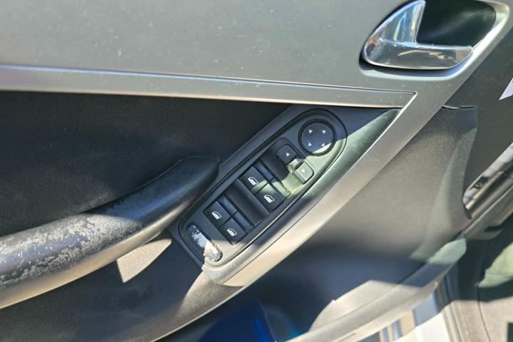 Sølv Citroën C4 Picasso fra 2010