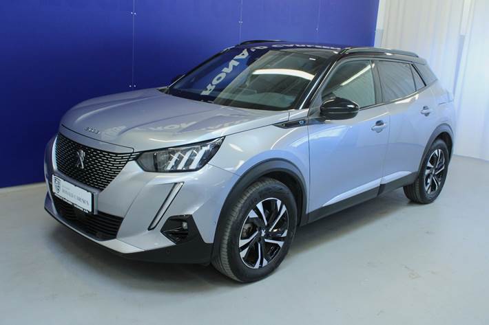 Sølv Peugeot e-2008 fra 2022