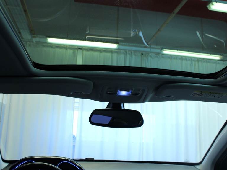 Peugeot 2008 1,2 PureTech 110 Velvet