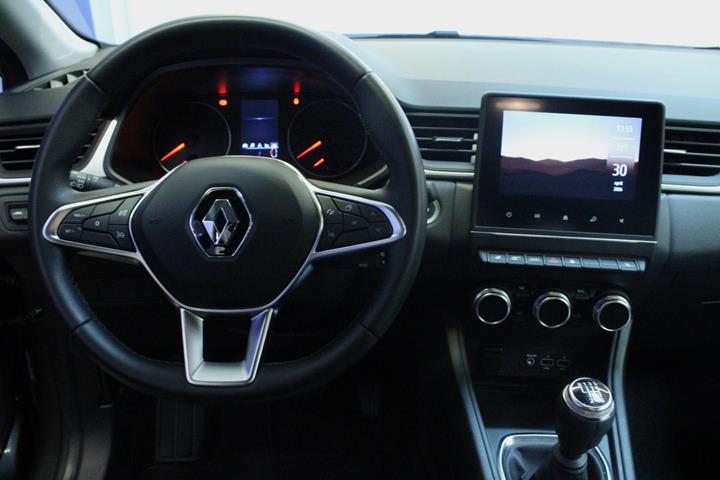 Grå Renault Captur fra 2022