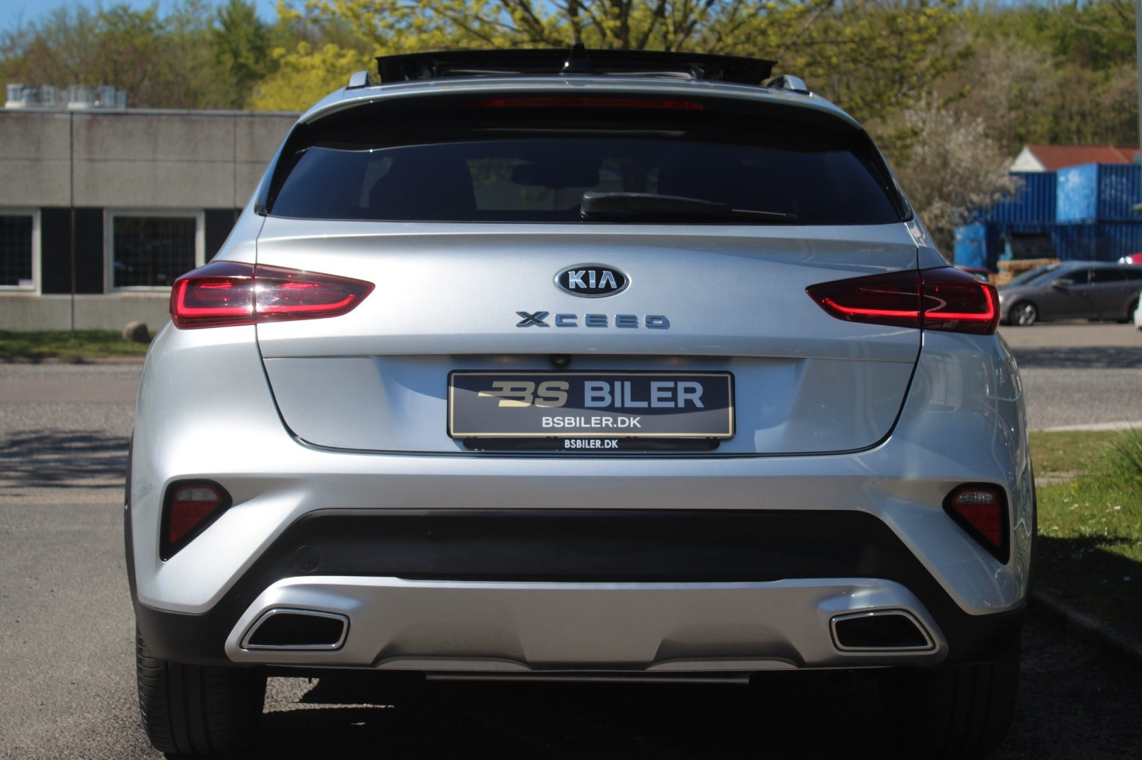 Sølv Kia XCeed fra 2021