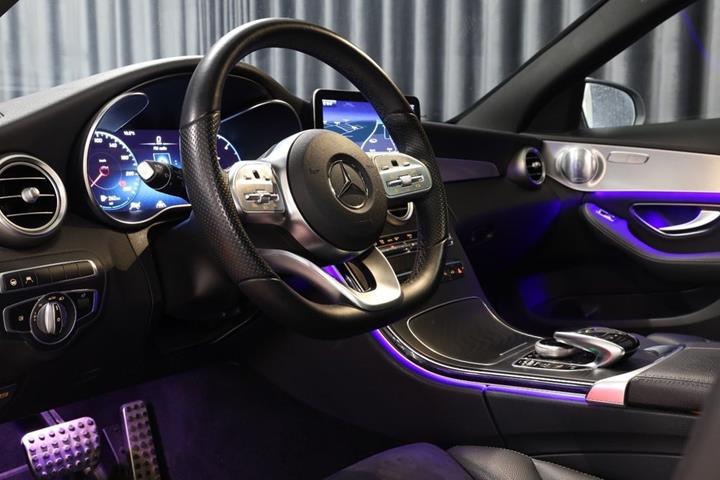 Hvid Mercedes C200 d fra 2019