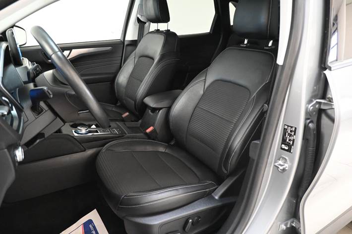 Sølv Ford Kuga fra 2021