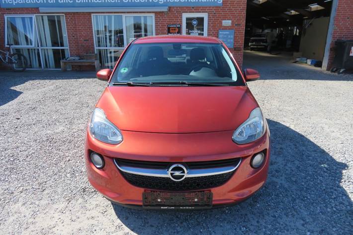 Kobber Opel Adam fra 2013