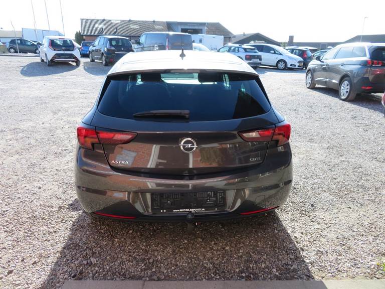 Opel Astra 1,6 CDTi 95 Enjoy