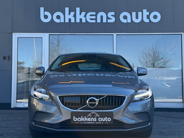 Volvo V40 2,0 D2 120 Momentum aut.