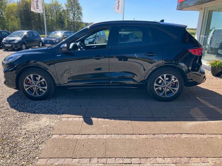 Ford Kuga 2,5 PHEV ST-Line X CVT