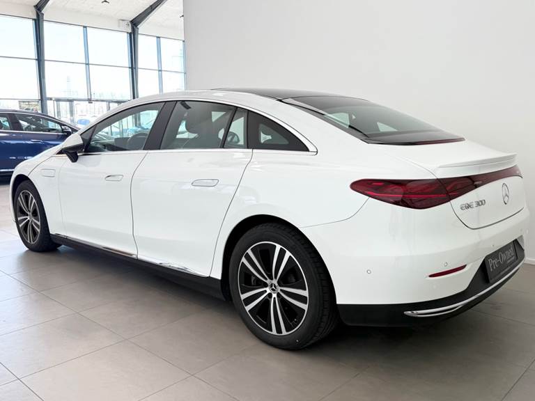 Mercedes EQE300 Avantgarde
