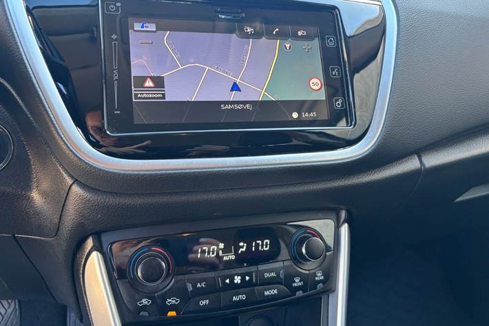 Grå Suzuki S-Cross fra 2019