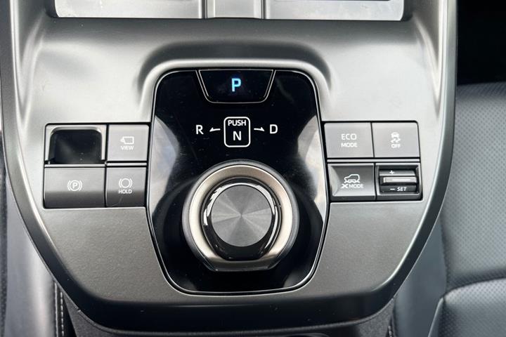 Blå Toyota BZ4X fra 2026