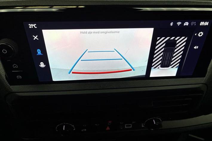 Hvid Toyota Proace Electric fra 2026