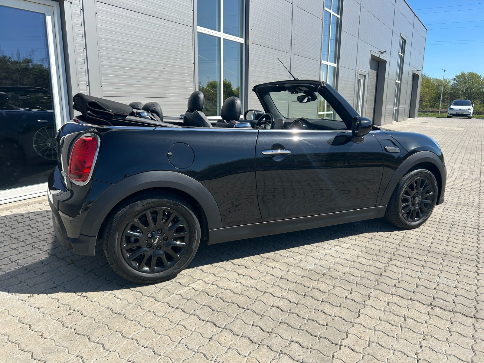 Sort Mini Cooper fra 2024