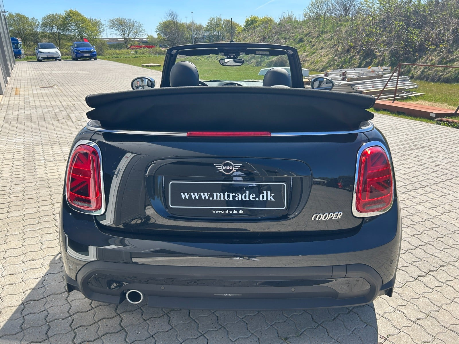 Sort Mini Cooper fra 2024