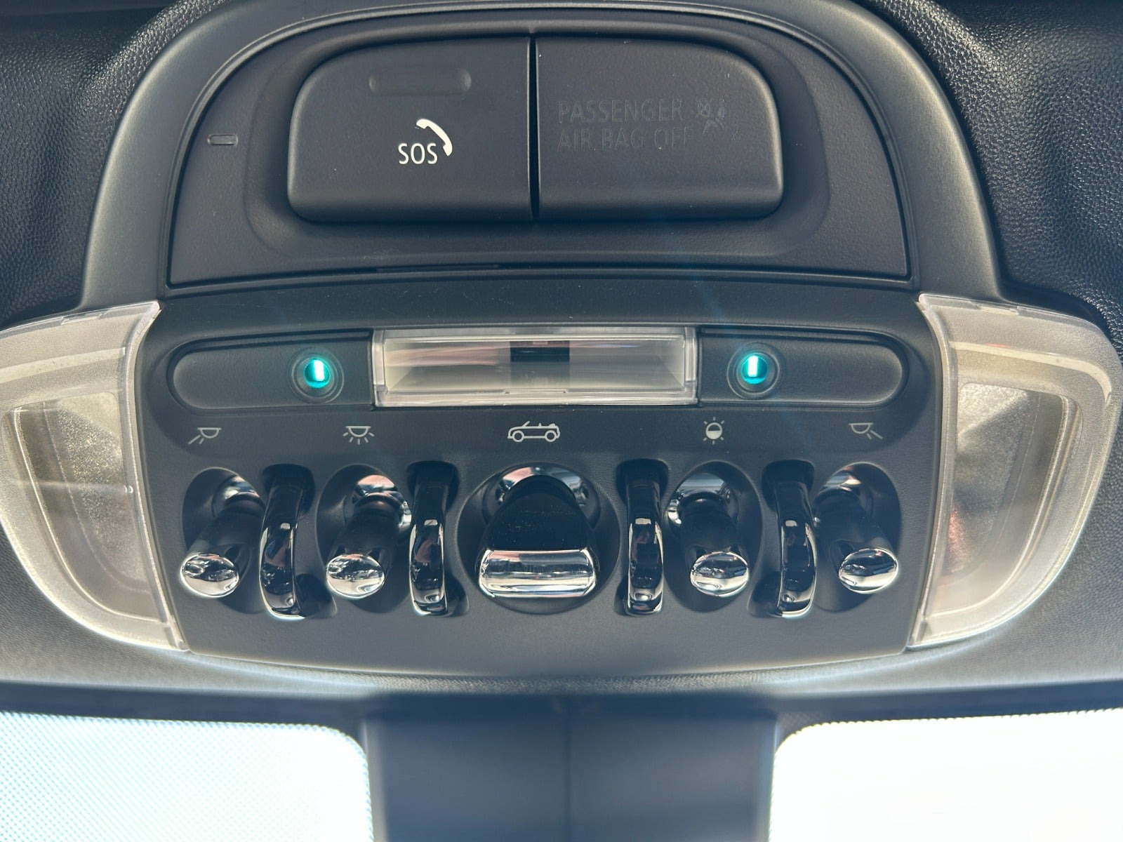 Sort Mini Cooper fra 2024