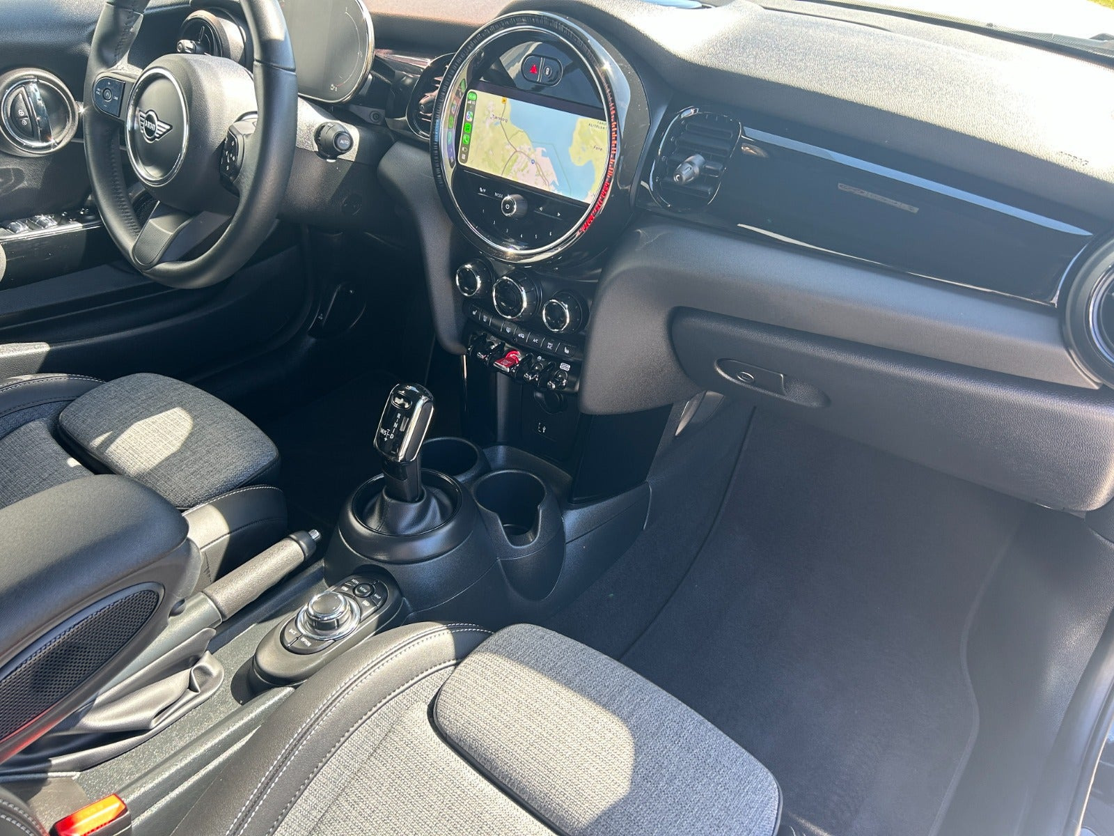 Sort Mini Cooper fra 2024