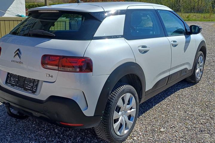 Hvid Citroën C4 Cactus fra 2020