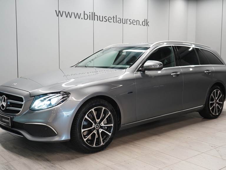 Mercedes E300 de 2,0 Avantgarde stc. aut.