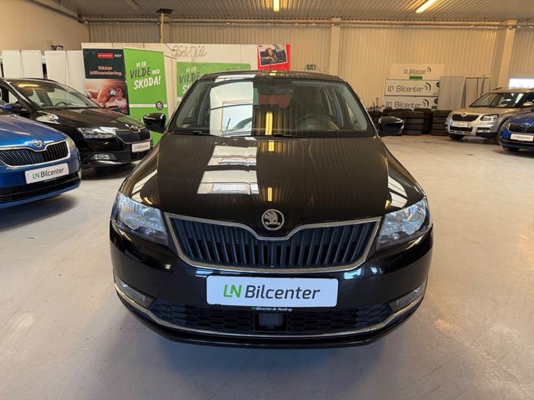 Skoda Rapid 1,0 TSi 95 Ambition Spaceback