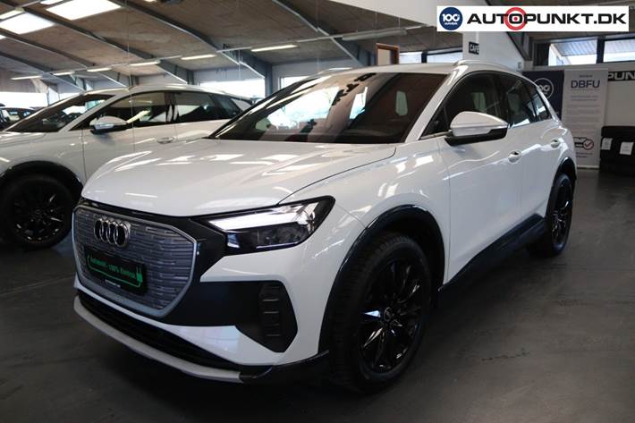 Hvid Audi Q4 e-tron fra 2025