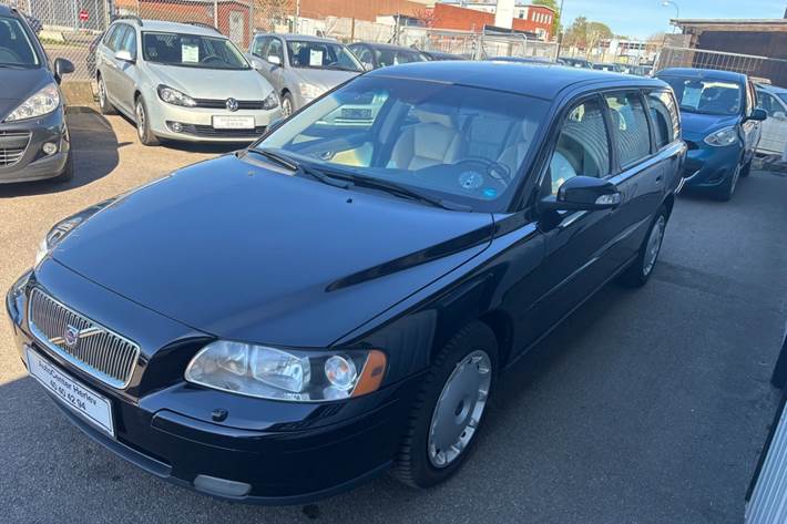 Sort Volvo V70 fra 2007