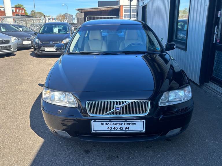 Volvo V70 2,4 140 Momentum