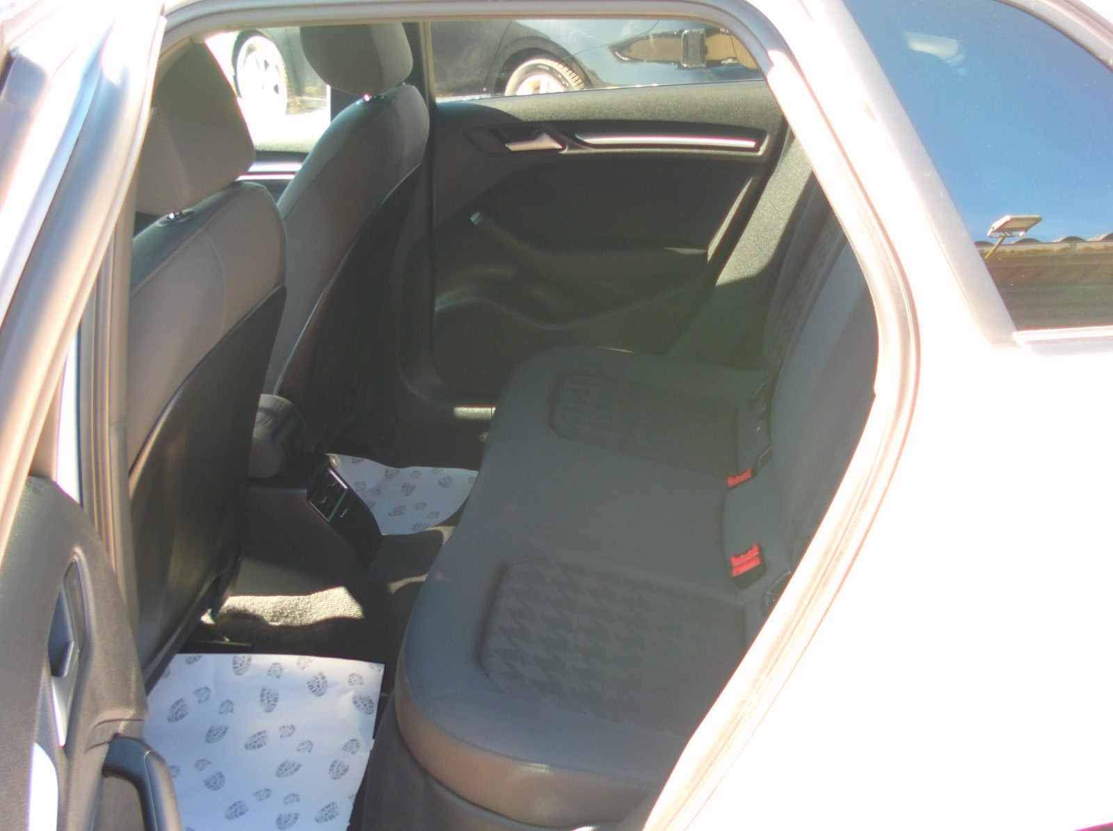 Hvid Audi A3 fra 2016