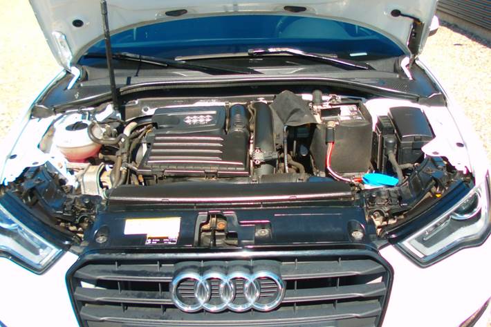 Hvid Audi A3 fra 2016