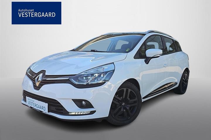 Hvid Renault Clio IV fra 2019 set udefra