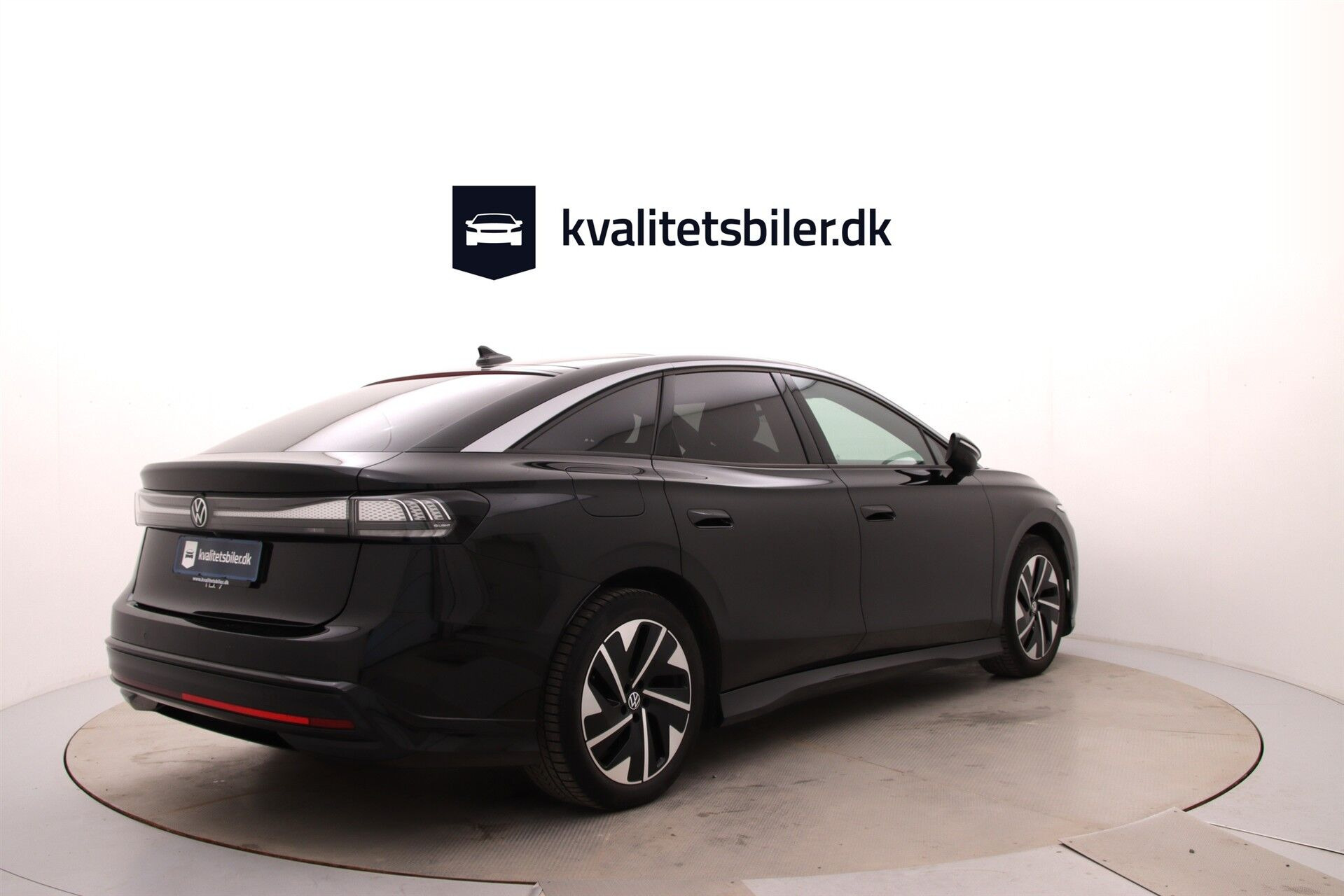 Sort VW ID.7 fra 2023