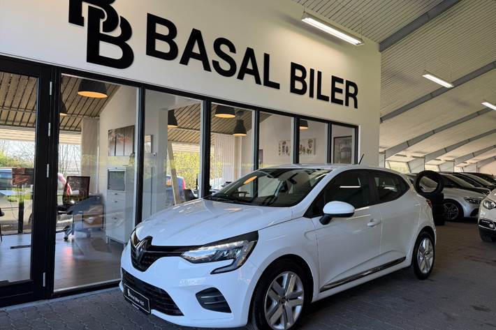 Hvid Renault Clio V fra 2020