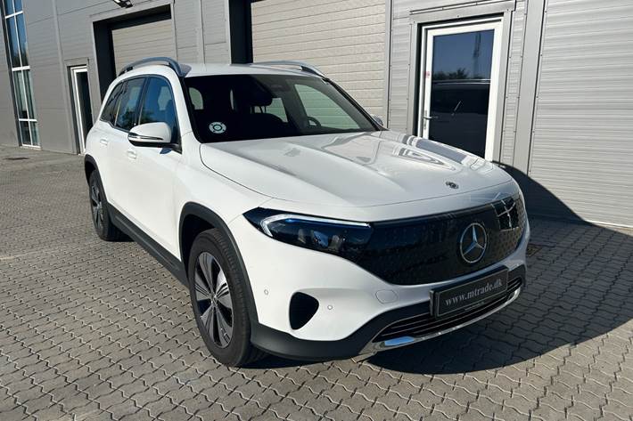 Hvid Mercedes EQB250+ fra 2024
