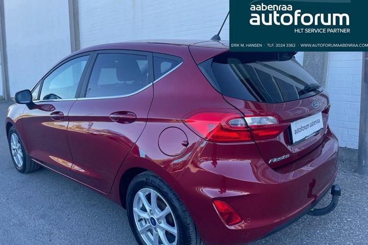 Rød Ford Fiesta fra 2021