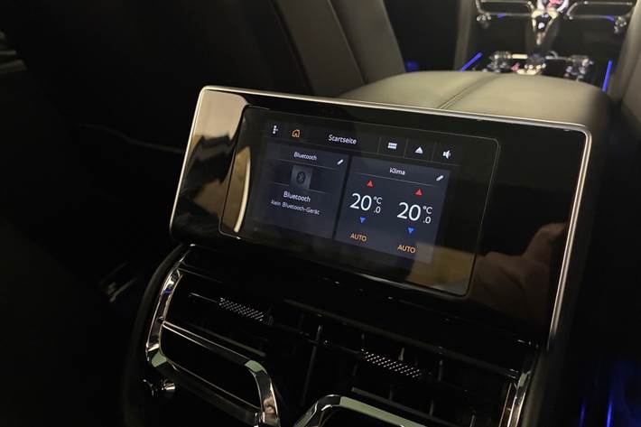 Grå Bentley Flying Spur fra 2022