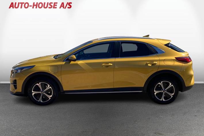 Gul Kia XCeed fra 2021