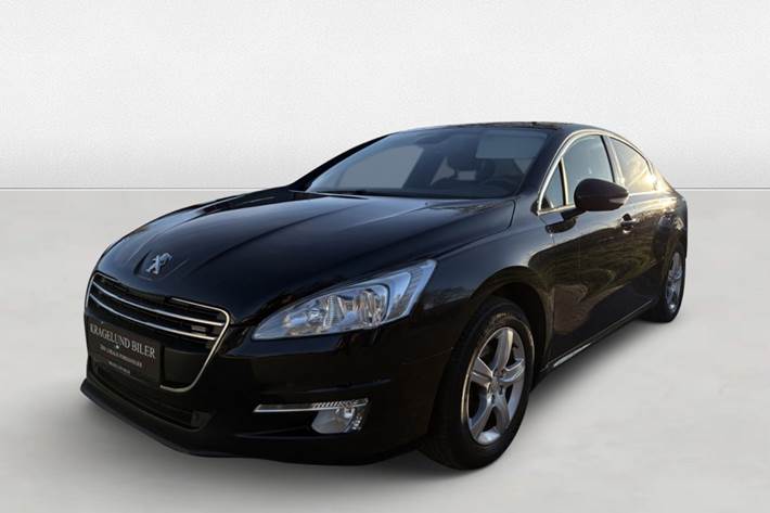 Grøn Peugeot 508 fra 2014