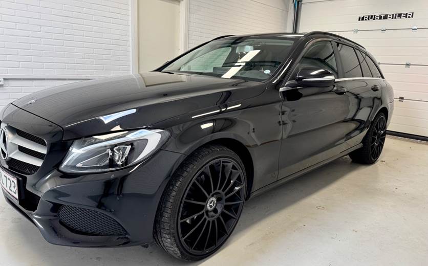 Mercedes C220