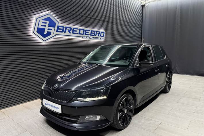 Sort Skoda Fabia fra 2017