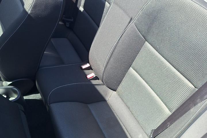 Sort Peugeot 207 fra 2008